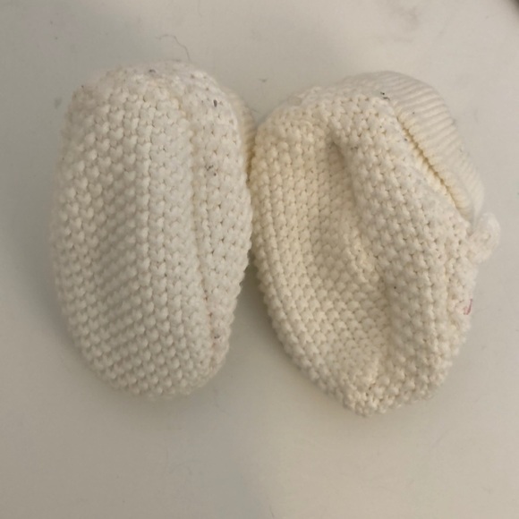 NWT wee tots 2 piece set with shoes unicorn  0-6M - Picture 6 of 7